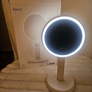 LED Vanity Mirror with White Light
